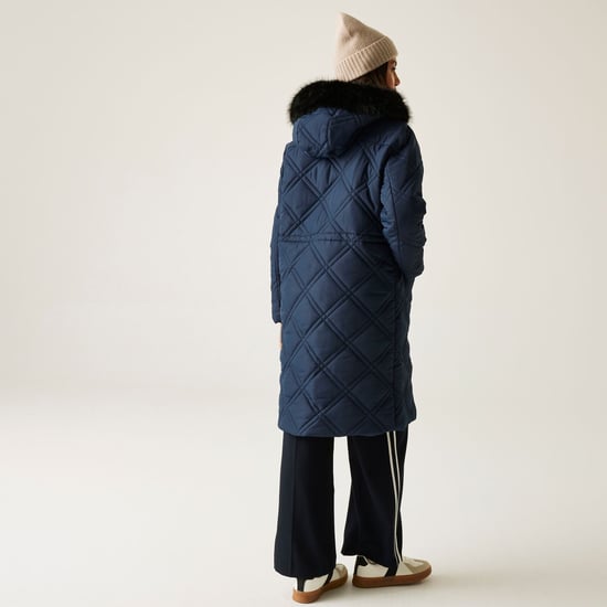 Regatta Chaqueta acolchada larga Freyla para mujer, repelente al agua – azul marino - Image 2