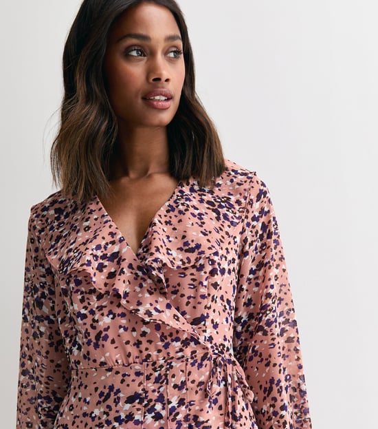 Vestido cruzado con volantes de varios animales - Image 2