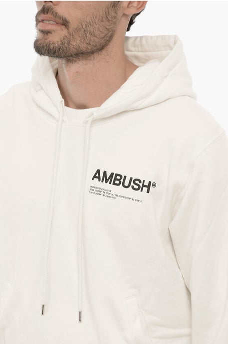 Sudadera con capucha de color liso con logotipo en contraste en blanco - Image 3