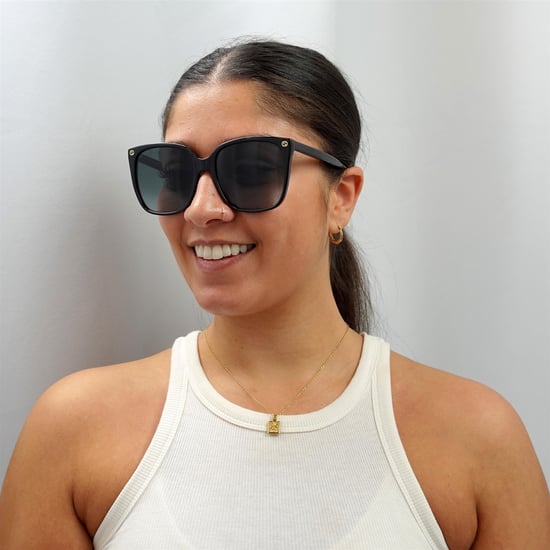 Gafas de sol cuadradas Gucci para mujer en negro y gris degradado - Image 6