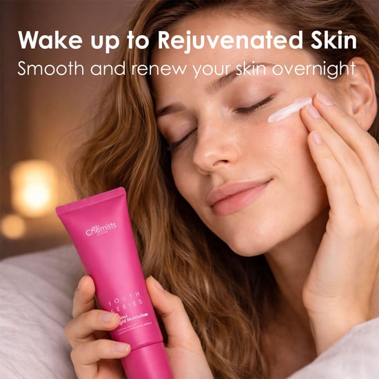 skinChemists Crema hidratante de noche antiedad con retinol y bakuchiol, 50 ml. - Image 3