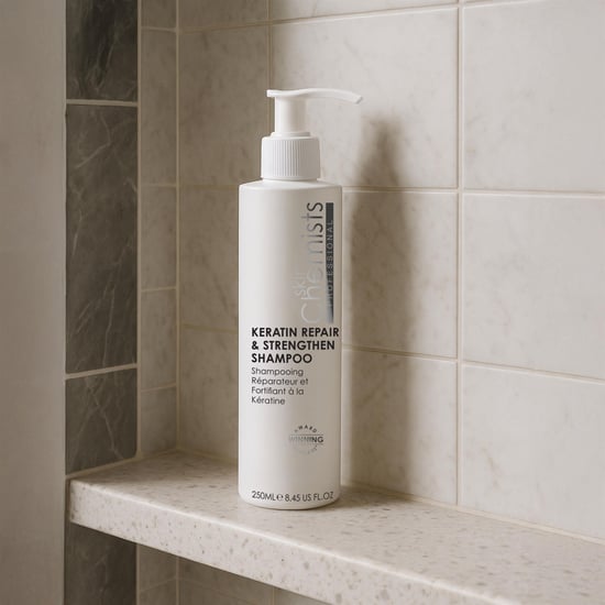 skinChemists Champú reparador y fortalecedor con queratina 250 ml - Image 5