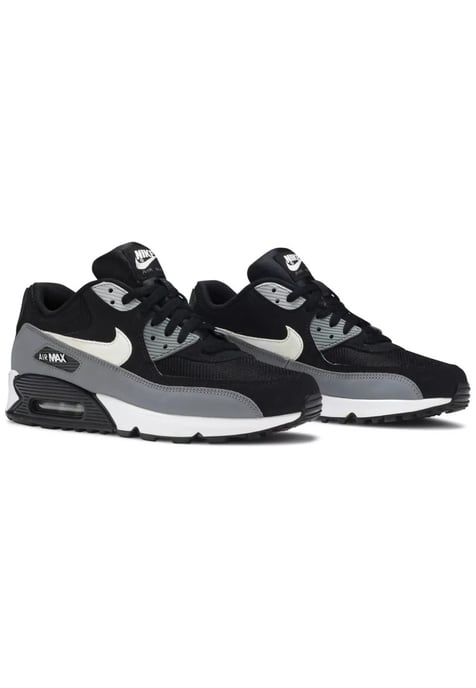 Men's Nike Air Max 90 Casual Shoes in Black/Cool Grey - Image 5