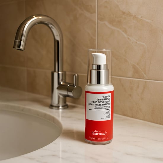 skinPharmacy Crema hidratante de noche antiedad con retinol, reparadora y de efecto reverso, 30 ml. - Image 3