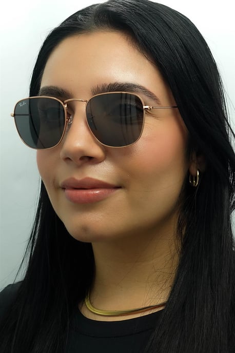 Ray-Ban Cuadradas Unisex Oro Rosa Gris Oscuro RB3857 Frank - Image 5