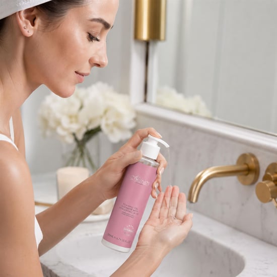 skinChemists Gel limpiador espumoso antiedad con ácido hialurónico 200 ml - Image 3