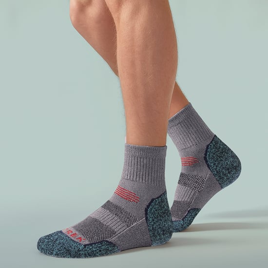Calcetines de senderismo para hombre Coolmax de caña corta, que absorben la humedad y con soporte para el arco. - Image 3