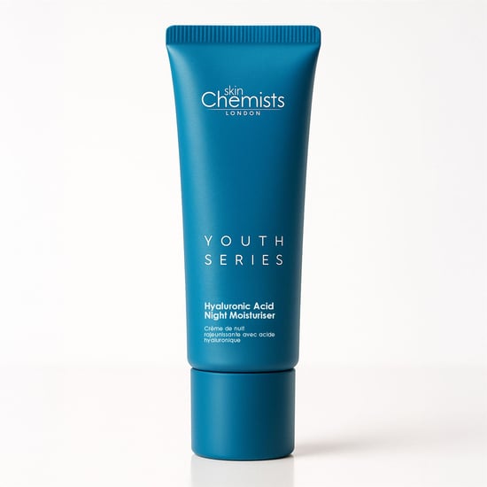 skinChemists Crema hidratante de noche antiedad con ácido hialurónico al 1%, 50 ml. - Image 4