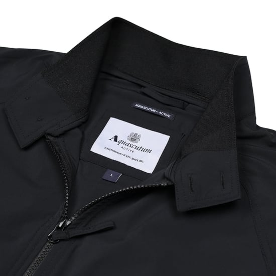 Chaqueta Negra Elástica Aquascutum Active - Image 5