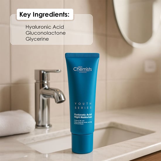 skinChemists Crema hidratante de noche antiedad con ácido hialurónico al 1%, 50 ml. - Image 5