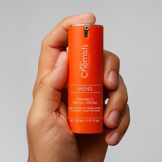 skinChemists Sérum facial antiedad con vitamina C para hombre, 30 ml. - Image 3
