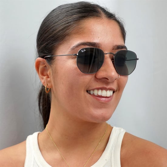 Gafas de sol unisex Ray-Ban Square en gunmetal con gradiente gris oscuro - Image 5