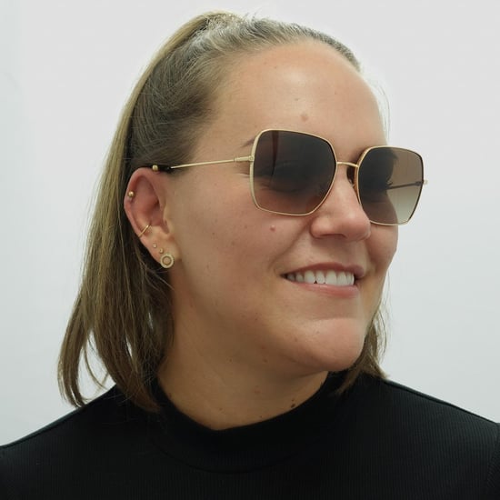 Gafas de sol cuadradas para mujer Dolce & Gabbana en dorado y marrón oscuro con degradado - Image 5