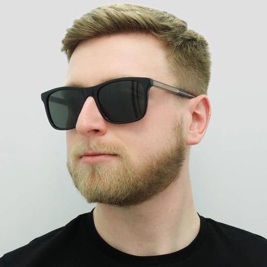 Gafas de sol polarizadas para hombre Gucci Rectangulares negras y grises. - Image 5