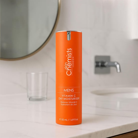 skinChemists Rutina matutina antienvejecimiento con vitamina C para hombres - Image 5