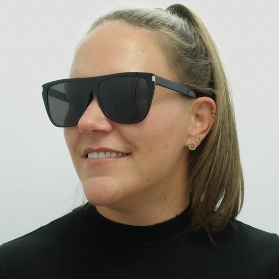 Gafas de sol cuadradas Saint Laurent para mujer en negro y gris ahumado - Image 5