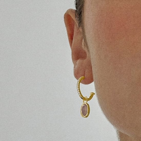 Pendientes Luxenter Nyahau con Cristal Morado acabado en oro amarillo de 18K - Image 3