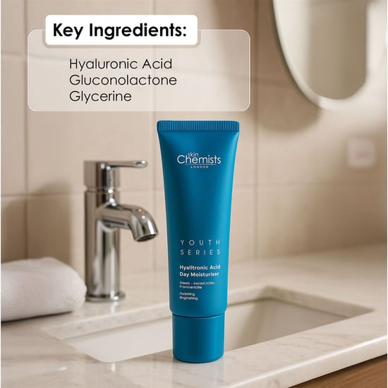 skinChemists Crema hidratante de día antiedad con ácido hialurónico al 1%, 50 ml. - Image 3