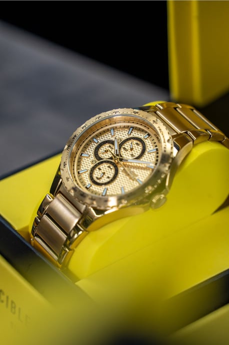 Invicta Aviator 50106 Reloj de Hombre - Movimiento de Cuarzo - Acero Inoxidable con Esfera Dorada - 44 mm - Image 2