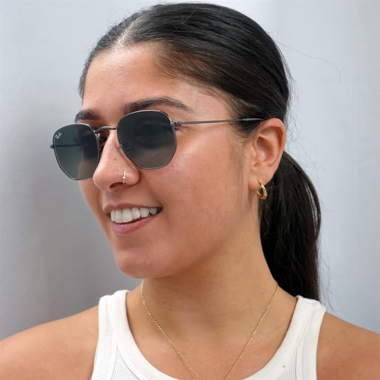 Gafas de sol unisex Ray-Ban Square en gunmetal con gradiente gris oscuro - Image 6