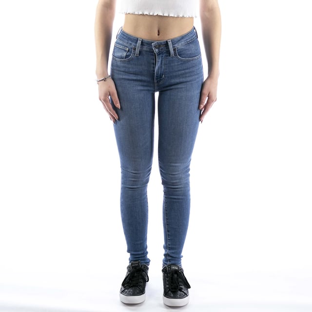 Levis altos de cintura sales