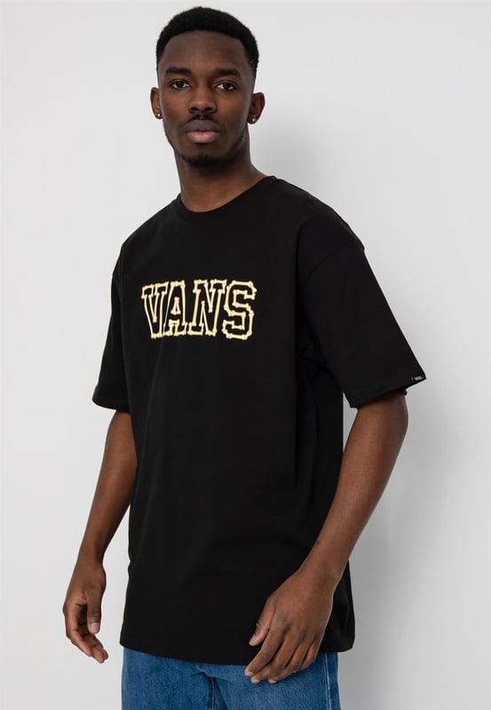 Camiseta vans negra hotsell