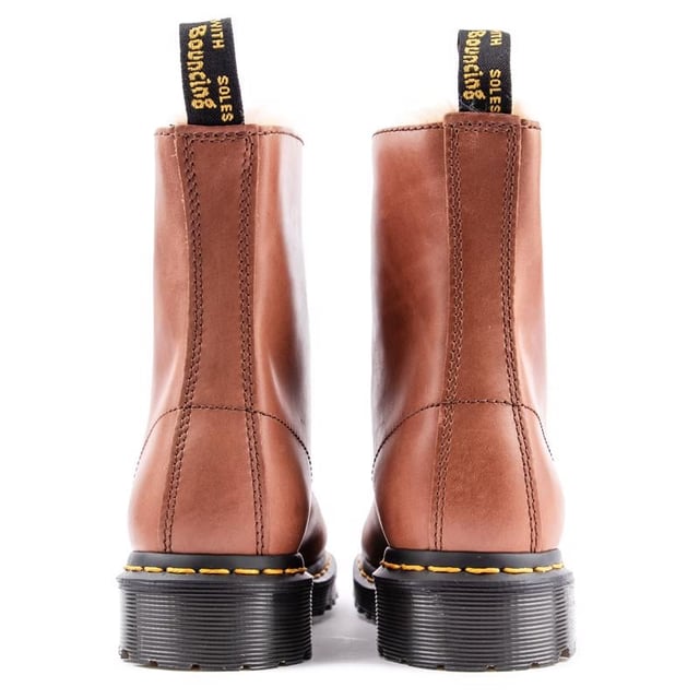 Dr martens hotsell marrones mujer