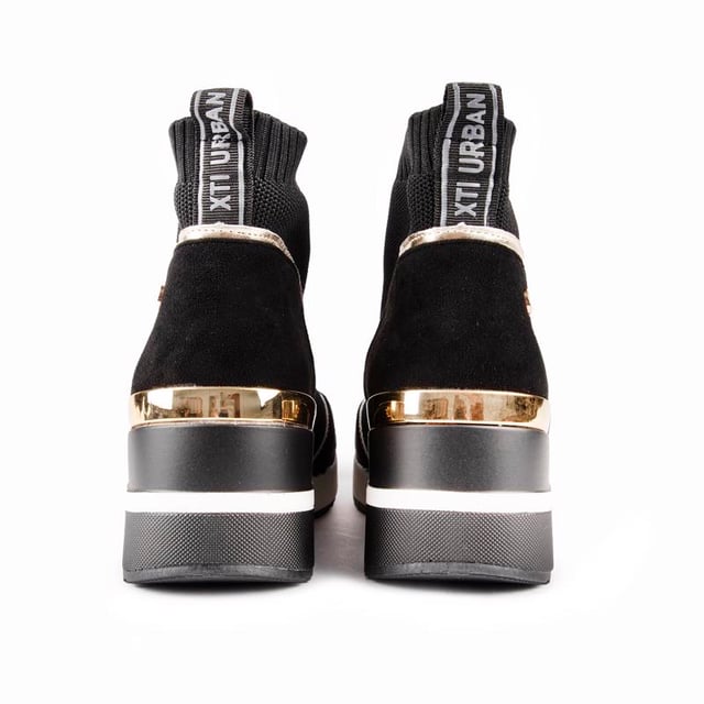 Zapatillas negras xti top